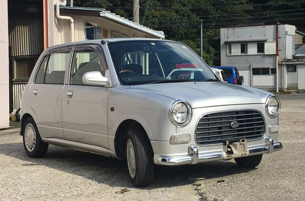 中古車販売　ダイハツ　ミラジーノ